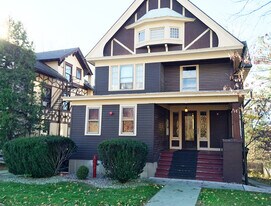 638 Stewart Ave, Unit F