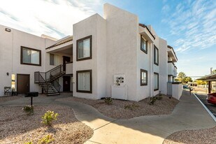 Papago Del Sol in Phoenix, AZ - Building Photo