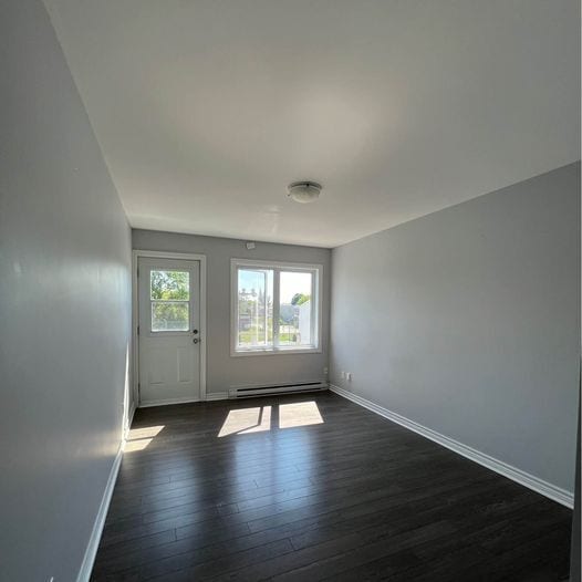1 Rue Fortier in Gatineau, QC - Building Photo