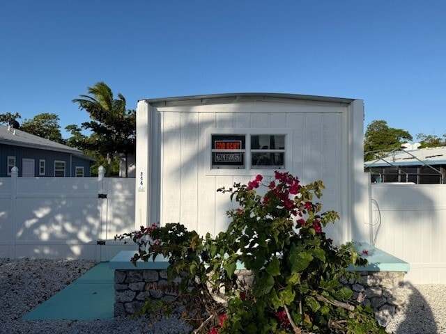 property at 354 Oleander Dr