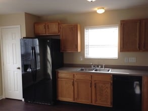 118 Friar Tuck Dr in Independence, KY - Foto de edificio - Building Photo