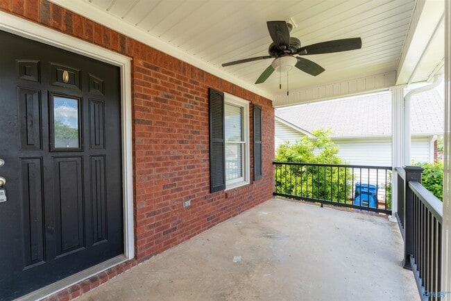236 Shadowbrook Ln NE in Huntsville, AL - Building Photo - Building Photo