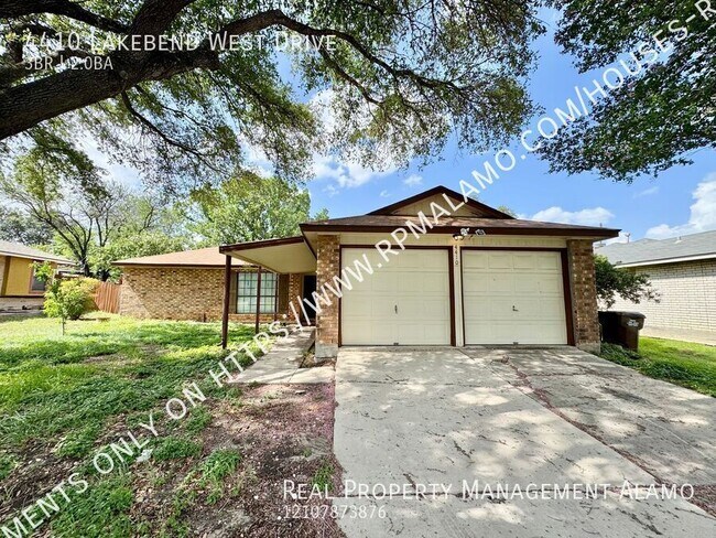 4410 Lakebend W Dr in San Antonio, TX - Building Photo - Building Photo