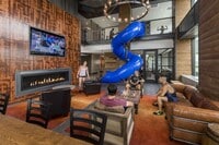 250 N Christopher Columbus Blvd - 6
