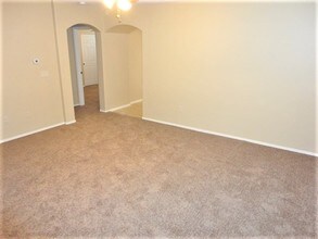 364 W Dawn Blossom Dr in Green Valley, AZ - Building Photo - Building Photo