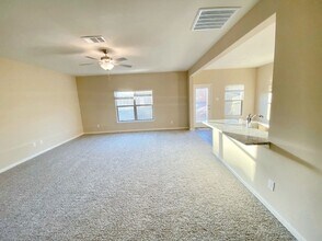 200 Lk Rdg Dr in Princeton, TX - Building Photo - Building Photo
