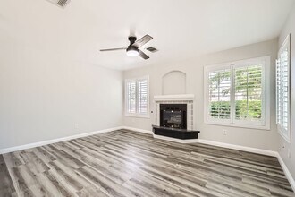 503 Amber Sunset St in Henderson, NV - Building Photo - Building Photo