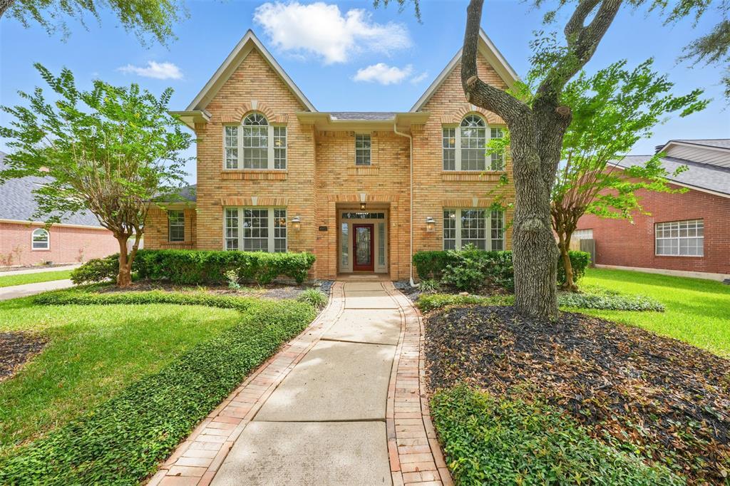 4027 Austin Meadow Dr in Sugar Land, TX - Building Photo
