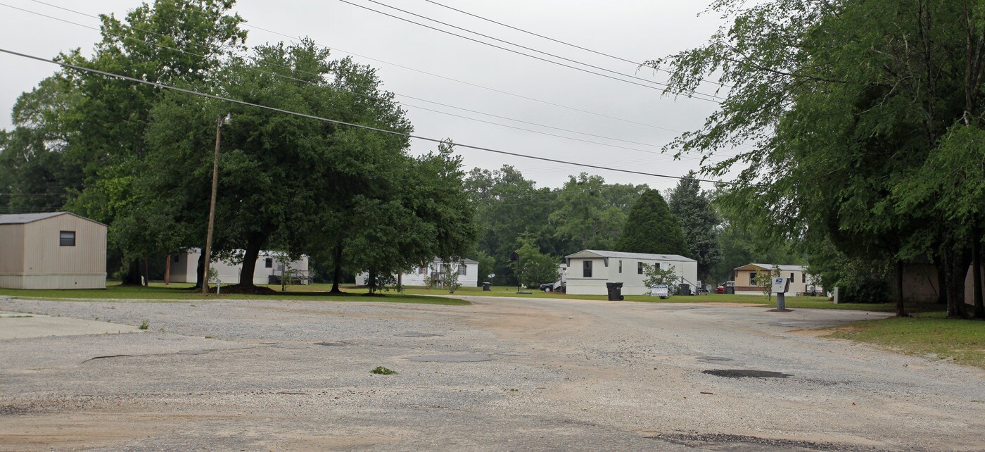 Cedar Hill Village in Shaw AFB, SC - Foto de edificio