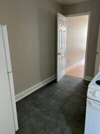 818 E Baltimore St, Unit 5 - 6