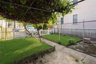 49 E Transit St in Providence, RI - Building Photo - Building Photo