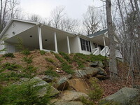 20 Rocky Creek Trail in Swannanoa, NC - Building Photo - Building Photo