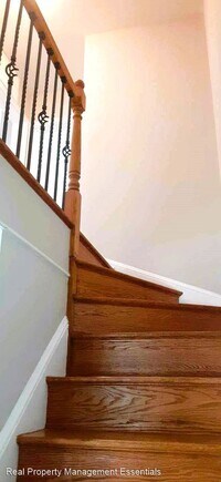 1324 Pentwood Rd photo'