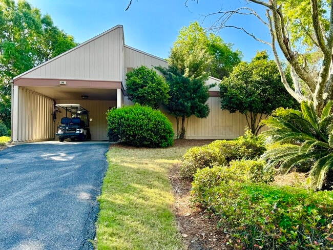 546 Augusta Dr in Miramar Beach, FL - Building Photo - Building Photo