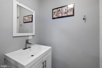 621 S 18th St in Philadelphia, PA - Building Photo - Building Photo