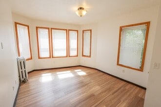 100 Seaver St, Unit 8 in Boston, MA - Building Photo - Building Photo