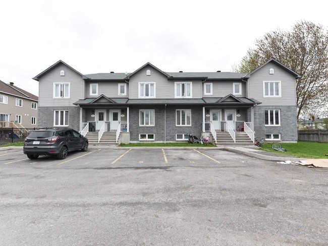 500 Ovana Cres