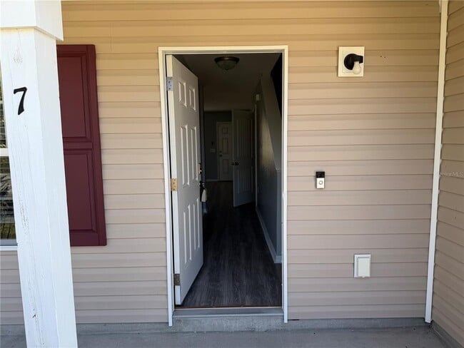 7 Russkin Ln in Palm Coast, FL - Building Photo - Building Photo