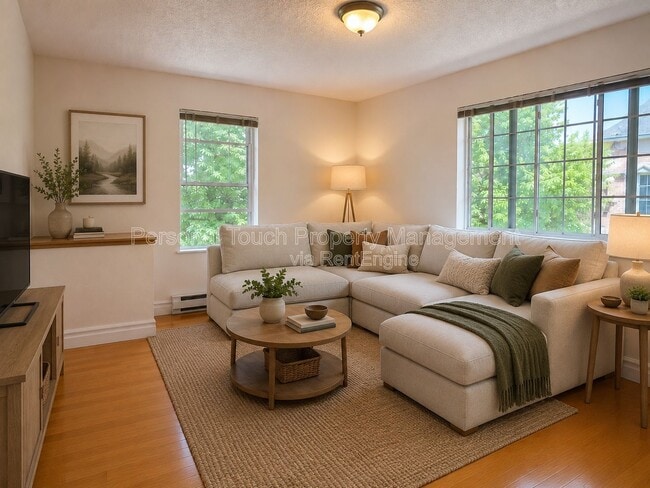 411 4th Ave S