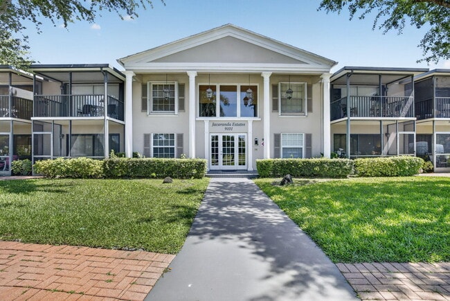 9101 Jacaranda Ln