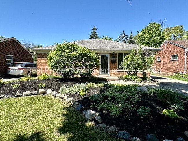 property at 1304 S Wilson Ave