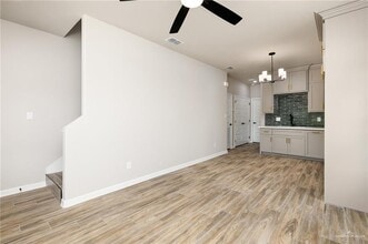 230 N Pino St in Weslaco, TX - Building Photo - Building Photo