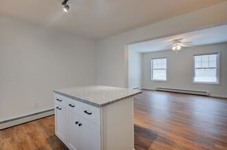 22 Bern Dr in Madison, NH - Building Photo - Building Photo