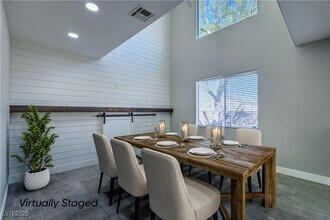 675 Pacific Cascades Dr in Henderson, NV - Building Photo - Building Photo