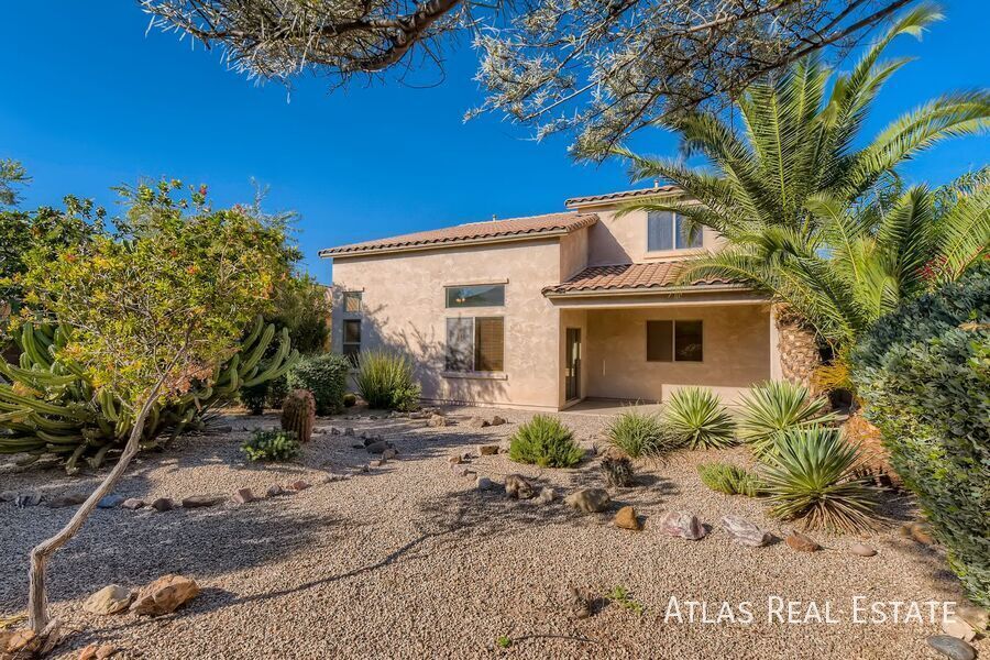 2863 W Mila Way in Queen Creek, AZ - Building Photo