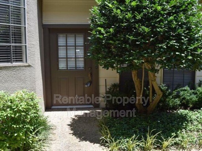 4132 Cole Ave in Dallas, TX - Building Photo - Building Photo
