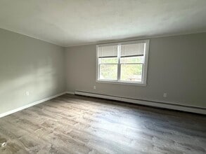 2 Scotia Dr in Pepperell, MA - Building Photo - Building Photo