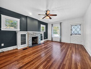 1016 E Washington Ave in Eustis, FL - Building Photo - Building Photo