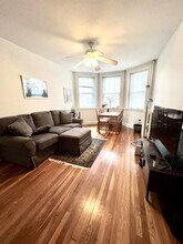 15 Ellery St, Unit 2 in Cambridge, MA - Building Photo - Building Photo