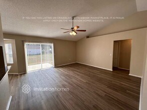 122 Oak Run Dr in Lakeland, FL - Building Photo - Building Photo