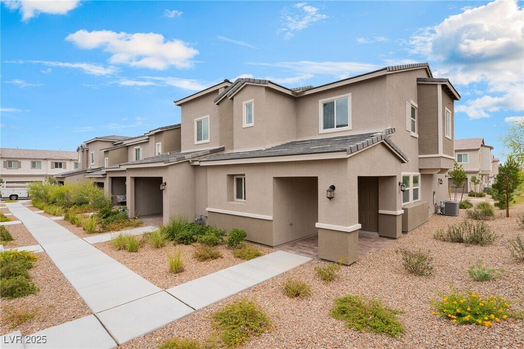10778 Ditchburn Ct in Las Vegas, NV - Building Photo