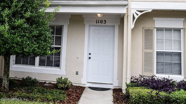 property at 8230 Dames Point Crossing Blvd