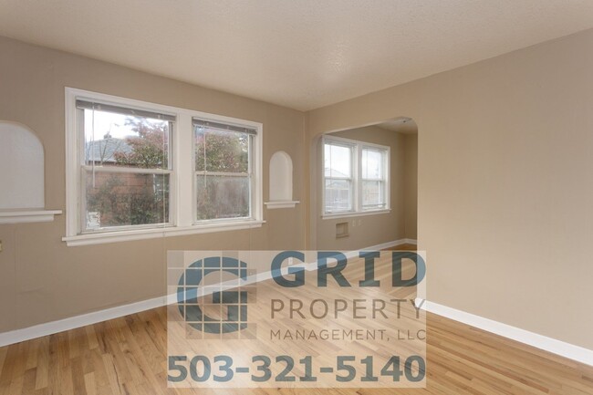 property at 9628 SE Holgate Blvd