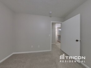 10311 Waving Fields Dr in Houston, TX - Building Photo - Building Photo