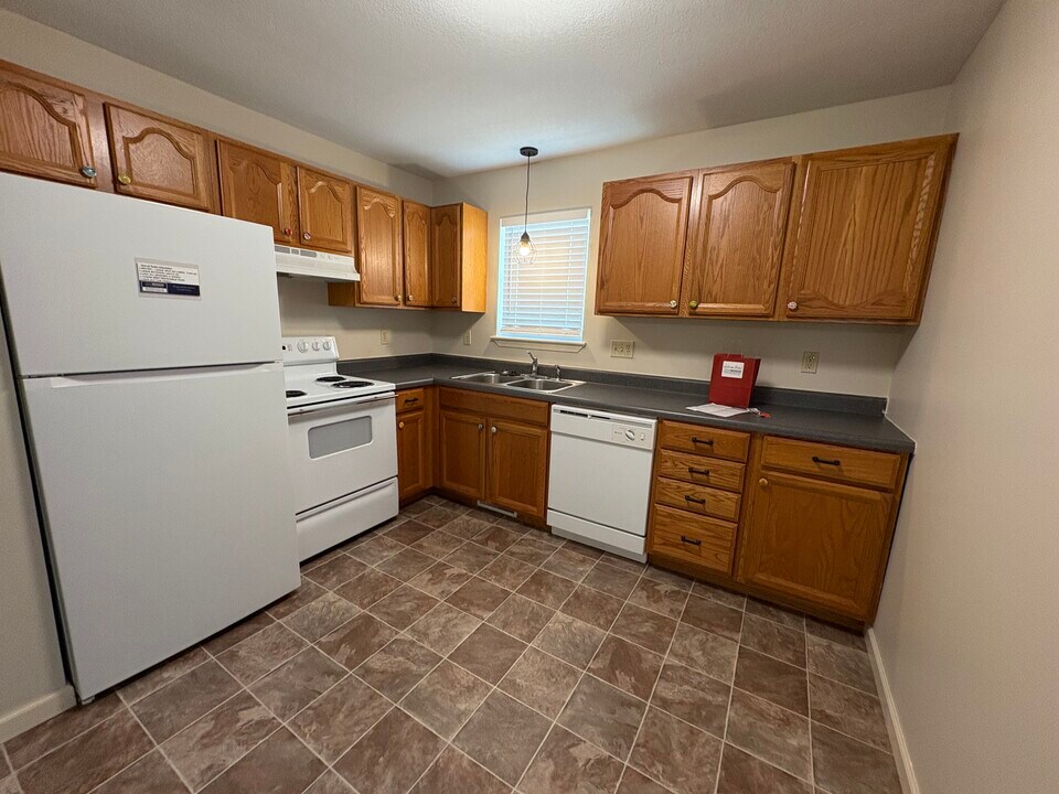 709 S Sheridan St, Unit 1 in Kirksville, MO - Building Photo