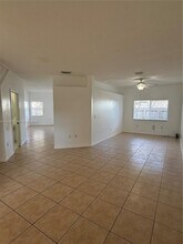 2244 SE 26th Ln in Homestead, FL - Building Photo - Building Photo