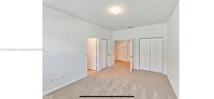 358 SE 1st Dr in Deerfield Beach, FL - Building Photo - Building Photo