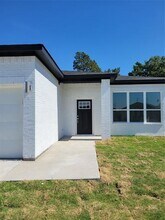 3360 Noor St in Dallas, TX - Building Photo - Building Photo