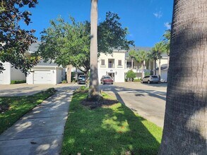 101 Laurel Wood Way, Unit 103 in St. Augustine, FL - Building Photo - Building Photo