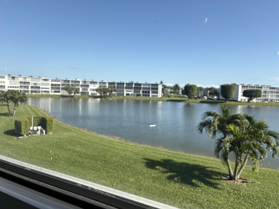 2027 Exeter in Boca Raton, FL - Building Photo