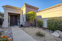 15708 E Yucca Dr in Fountain Hills, AZ - Foto de edificio - Building Photo