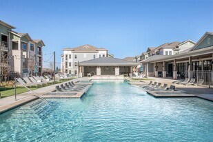 Hudson on 158 in Midland, TX - Building Photo