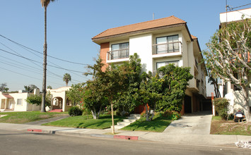 1015 E Maple St in Glendale, CA - Building Photo - Building Photo