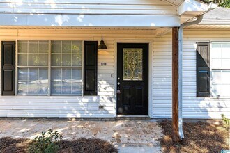 3719 Gray Oaks Dr in Bessemer, AL - Building Photo - Building Photo