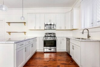 3208 Palmyra St, Unit B in New Orleans, LA - Building Photo - Building Photo