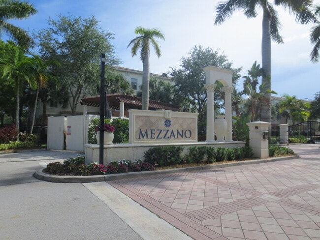 property at 9873 Baywinds Blvd